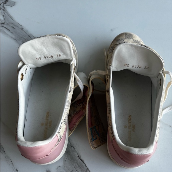 Authentic Louis Vuitton Damier Azur Summer Trunks Frontrow Sneaker - Picture 4 of 6